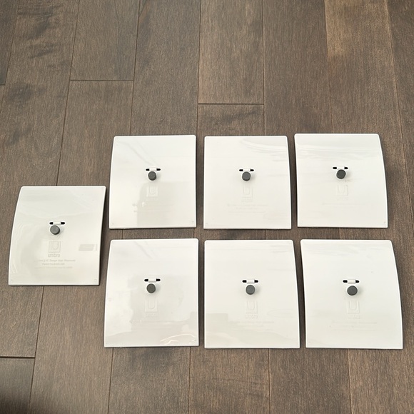 UMBRA White Polaroid Square Magnetic Picture Frames, Plastic Decor Home Photo - Picture 2 of 7